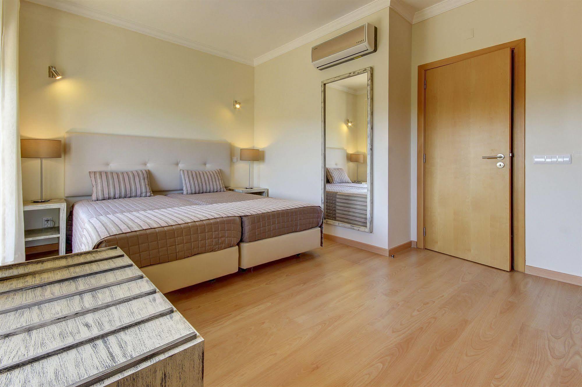 Pinheiros da Balaia Villas Albufeira Bagian luar foto